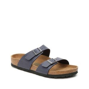 Size 38 (7.5 us) navy Birkenstock’s